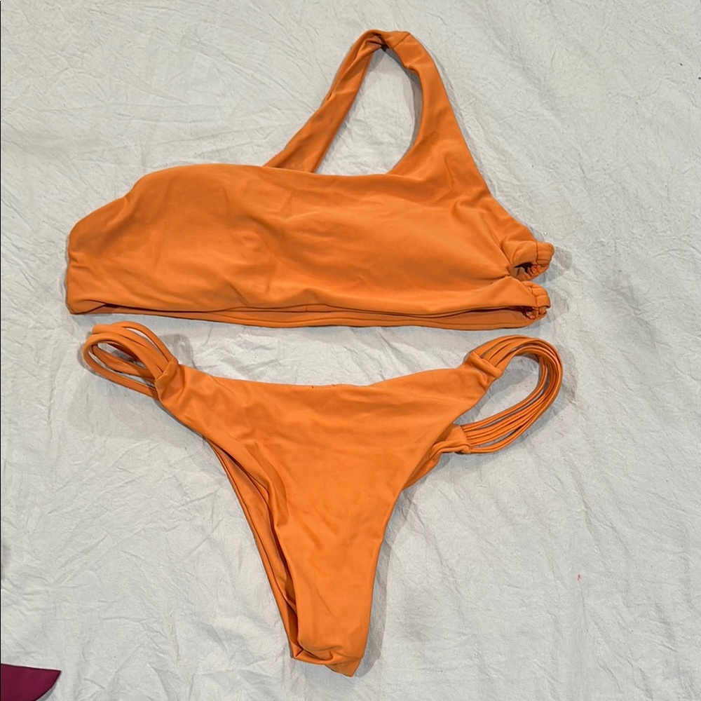 Orange Bikini Set - Picture 4 of 5